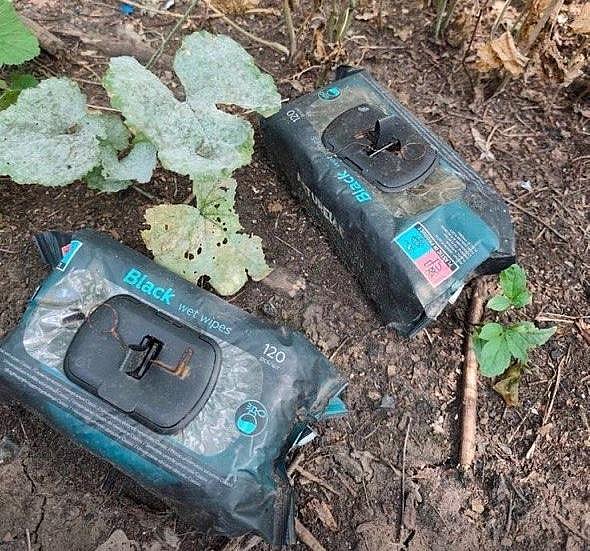 Оккупанты начали прятать взрывные устройства в упаковках влажных салфеток — предупреждение для жителей