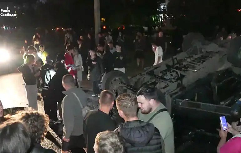 Зеленский о нападениях на ТЦК во Львове: «Такое отношение к военным недопустимо»