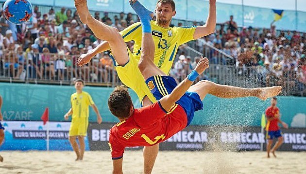 В Николаеве пройдет летний турнир по пляжному футболу