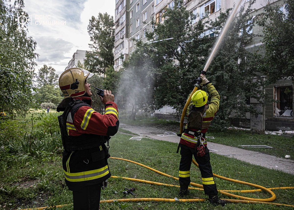 Атака КАБами по Сумах: кількість загиблих зросла (фото, відео 18+)