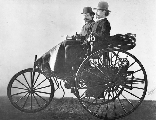 Первый в мире автомобиль Benz Patent-Motorwagen. 1886 г. ФОТО