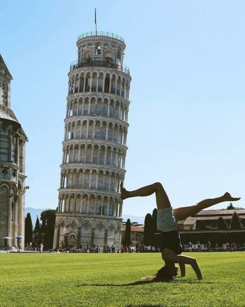 20 фото о том, что большинство людей не умеет фотографироваться с Пизанской башней