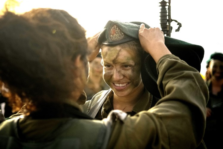 Женщины в армиях разных стран мира. ФОТО