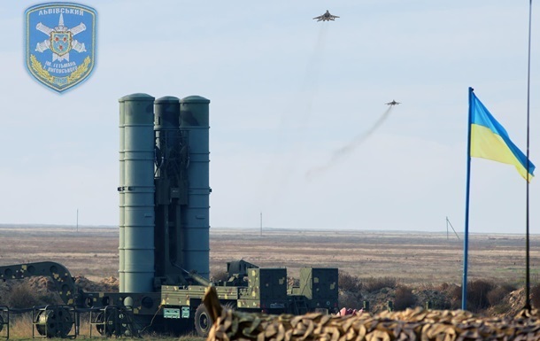 Под Винницей ПВО сбили российскую ракету