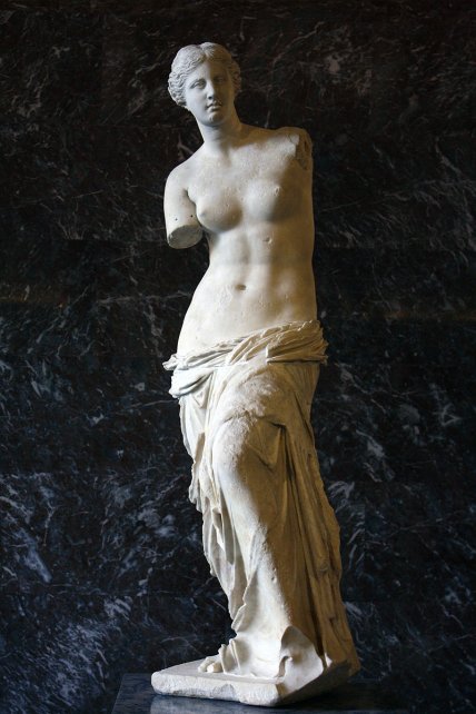 Венера Милосская -  древнегреческая скульптура