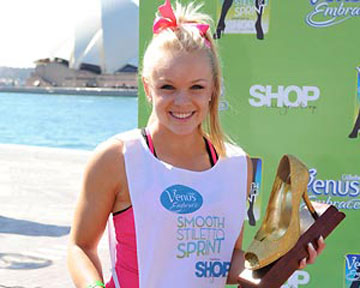В Австралии установлен мировой рекорд по бегу на шпильках