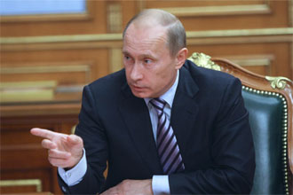 Путин - Лужкову: Не надо было ссориться с президентом
