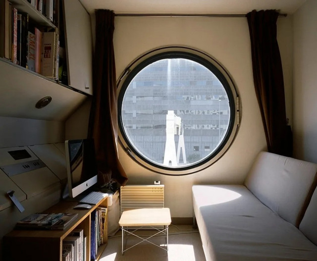 Капсульная башня \"Накагин\": необычные мини-квартиры в Токио