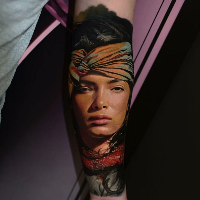 Художник из Польши делает удивительно реалистичные татуировки