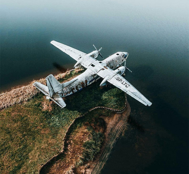 Атмосферные фотографии заброшенных мест 