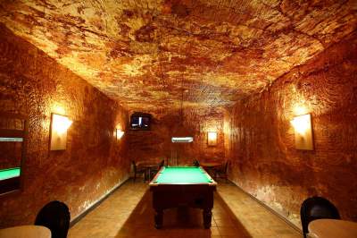 Самые необычные в мире подземелья. Фото