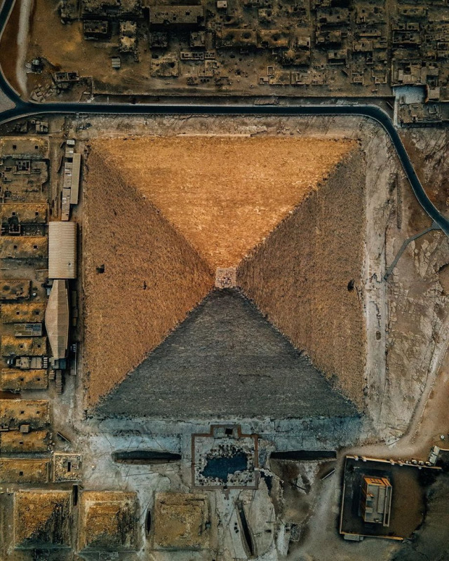 Захватывающий вид с дрона на пирамиду Хеопса (фото)