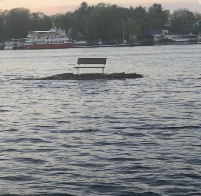 Подборка фотографий с непонятным смыслом