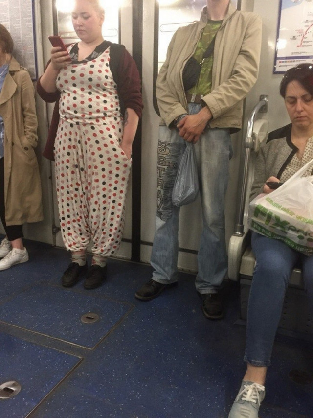 Кого ещё можно встретить в метро (фото)