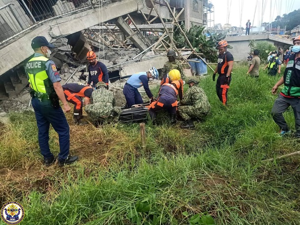 Землетрус на Філіппінах: четверо загиблих (ФОТО)