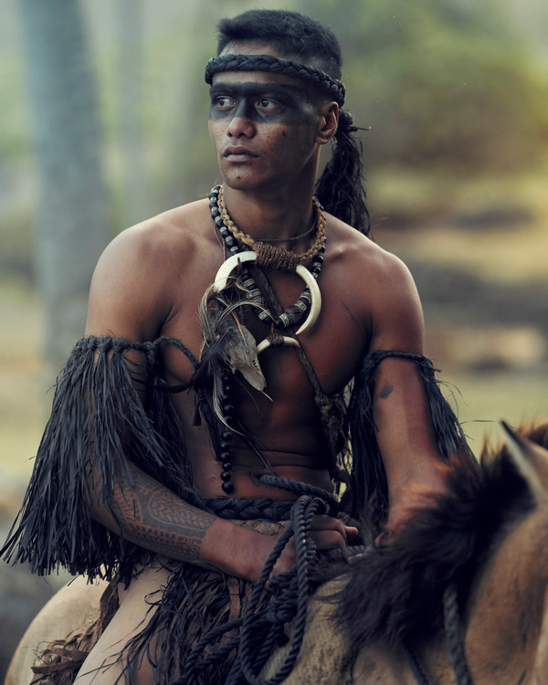 Фотограф виявив плем'я з надзвичайно красивими людьми.  Фото
