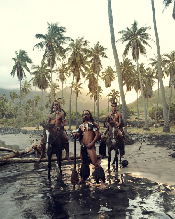 Фотограф виявив плем'я з надзвичайно красивими людьми.  Фото