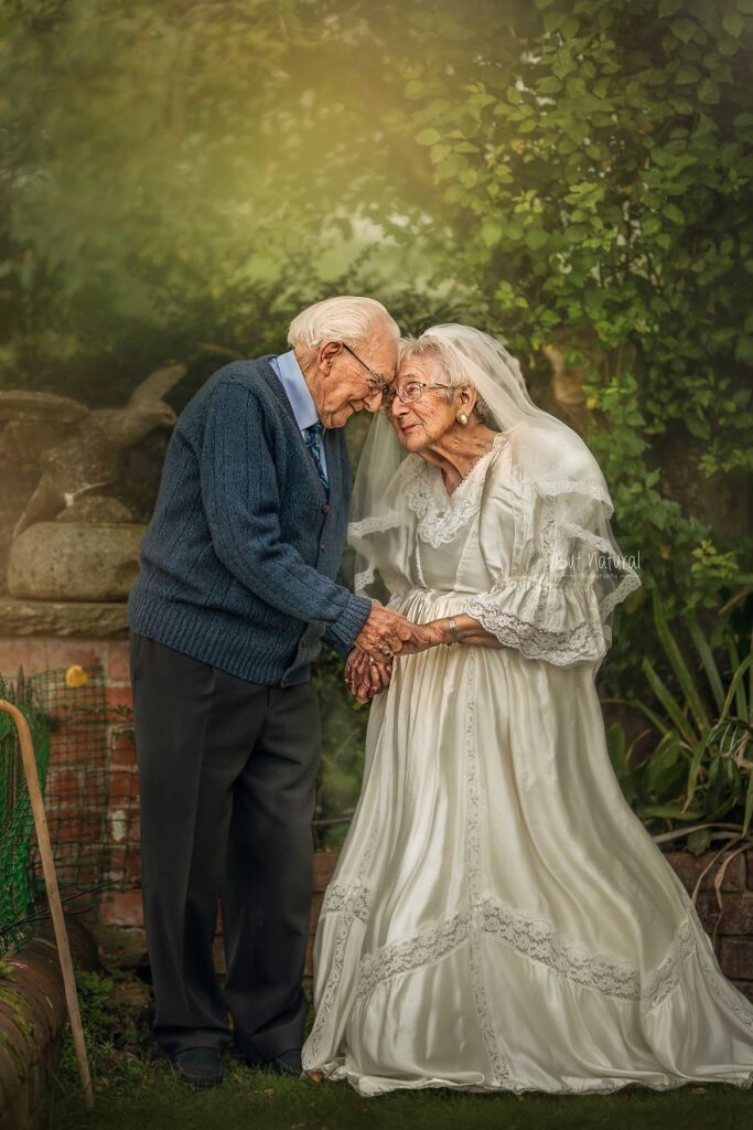 72 роки разом: фотограф показав пару, яка змушує вірити у вічне кохання.  Фото