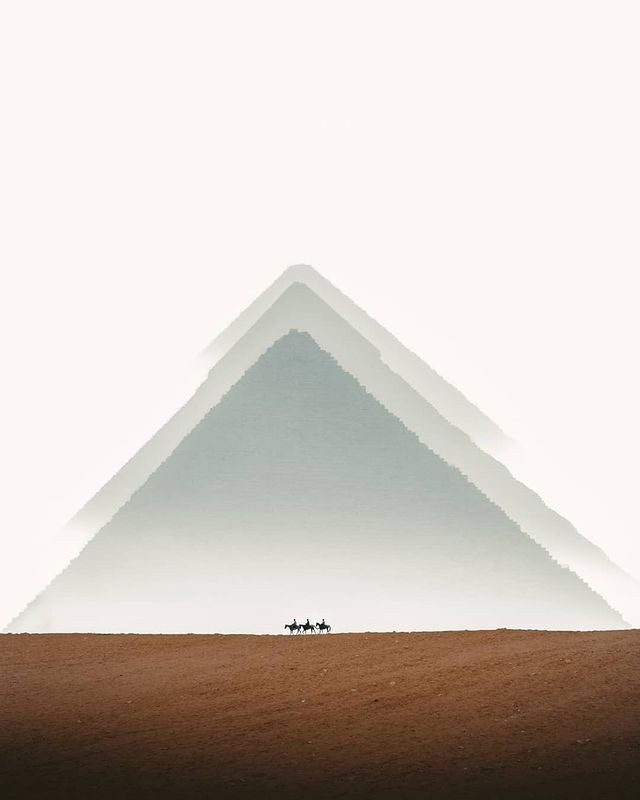 Египетский фотограф делает захватывающие фотографии пирамид Гизы (фото)