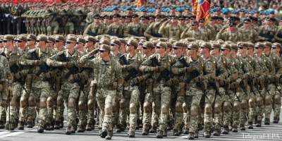 День Независимости: яркие кадры военного парада в Киеве. Фото