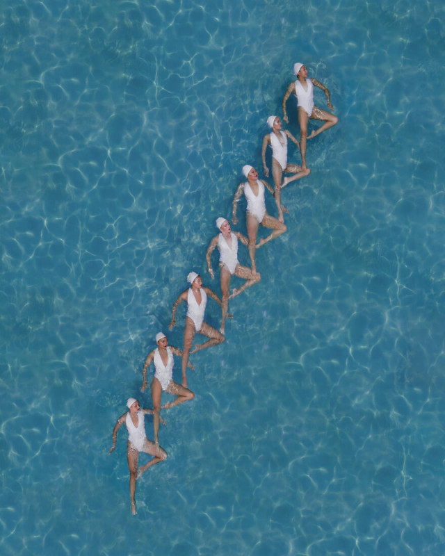 Краса синхронного плавання, знята з повітря (фото)