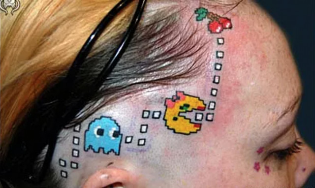 24 неудачные татуировки, которые можно увидеть только на геймерах