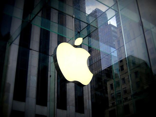Секреты, о которых сотрудники Apple Store не должны вам рассказывать  (фото)