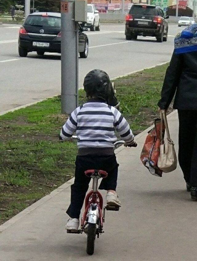 Фотокурйози з усіх кінців світу