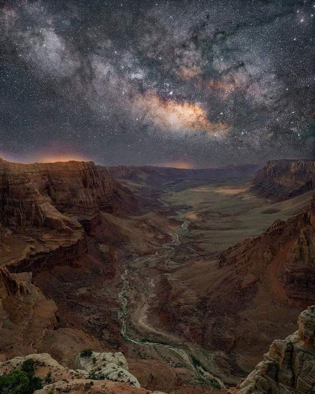Чумацький шлях у яскравих астрознімках Уейна Пінкстона.  Фото