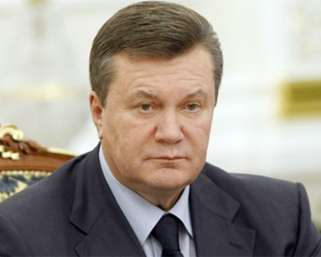 Янукович обвинил в Голодоморе Сталина