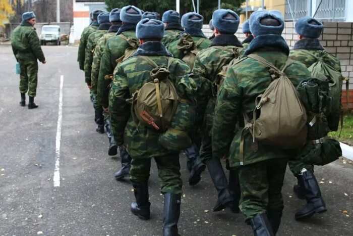 Российские оккупанты перед отправкой на войну смогут бесплатно заморозить сперму