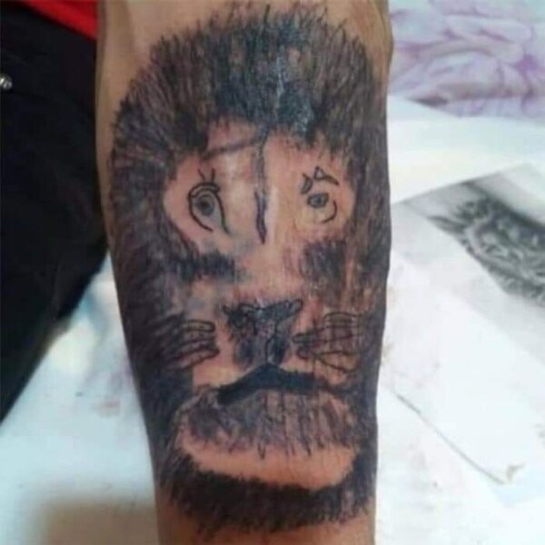  В сети показали татуировки, которые можно было не делать