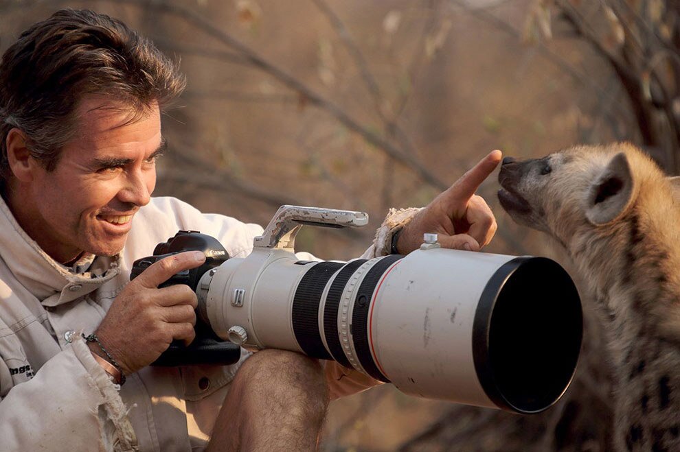 Робота фотографа у тісному контакті з тваринним світом