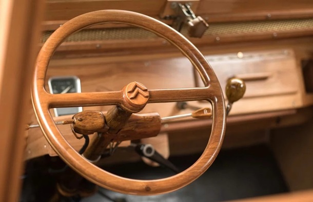 В мире появилось полностью деревянное авто (ФОТО)