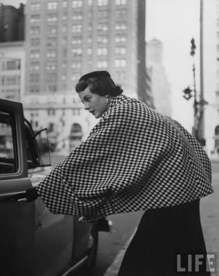 Ретро шарм: изящные женщины в чёрно-белых фотографиях. Фото