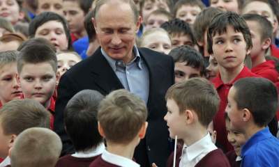 "Опять мальчики?": в сети жестко высмеяли Путина