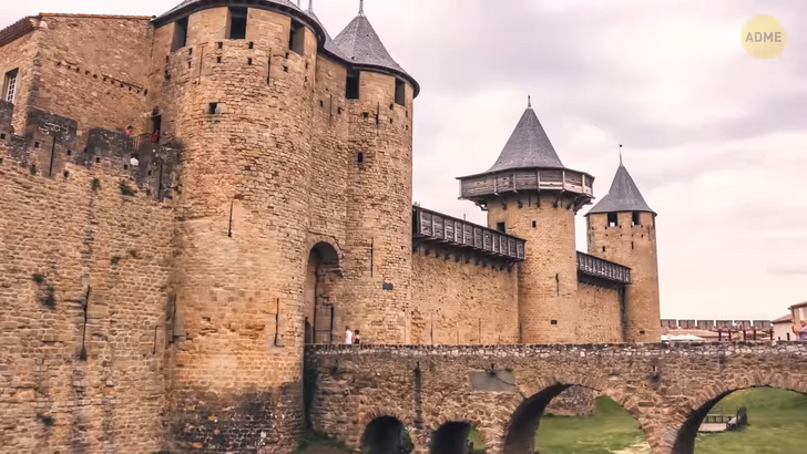 6 найкрасивіших і найкраще збережених середньовічних міст світу (фото)