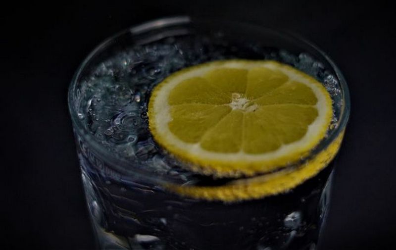 Що буде з організмом, якщо щодня пити воду із лимоном