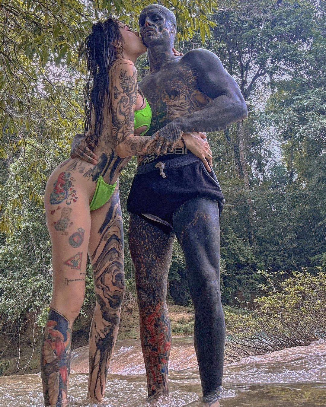 Ентоні Лоффредо та Меліна / © instagram.com/the_black_alien_project
