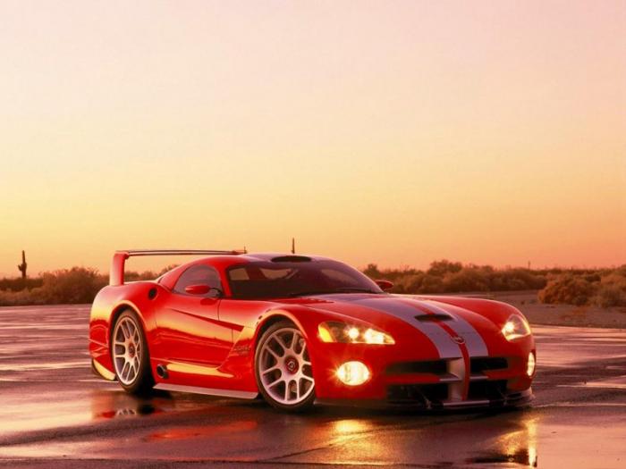 Самые необычные модификации Dodge Viper