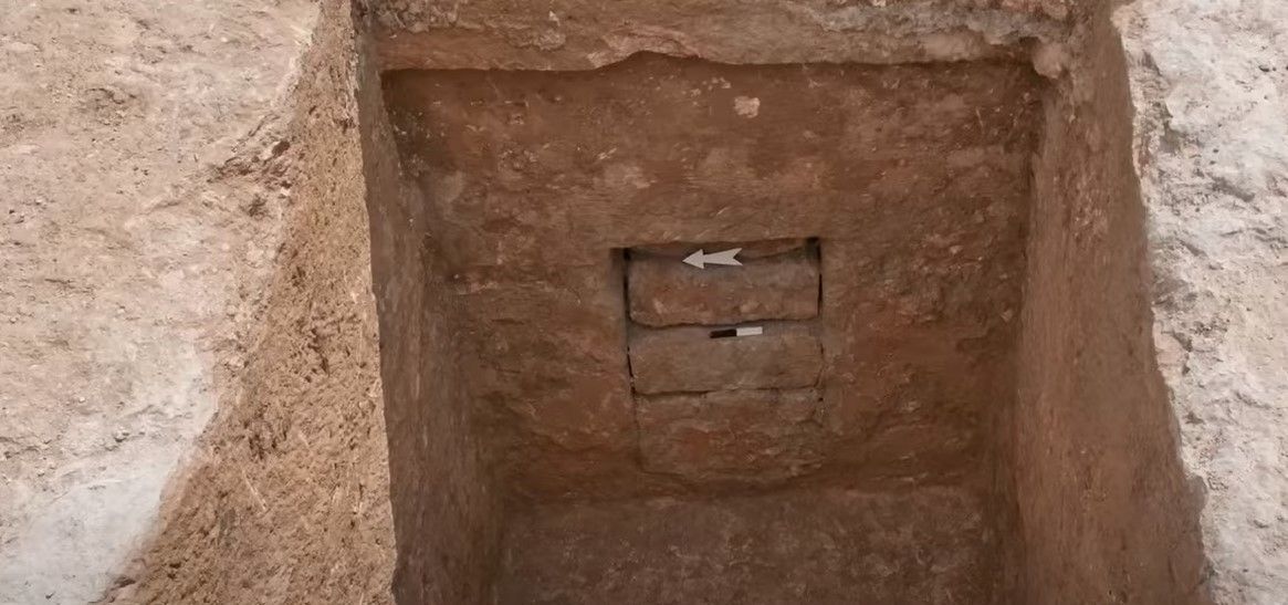 В Ізраїлі виявили могилу грецької повії / © iflscience.com