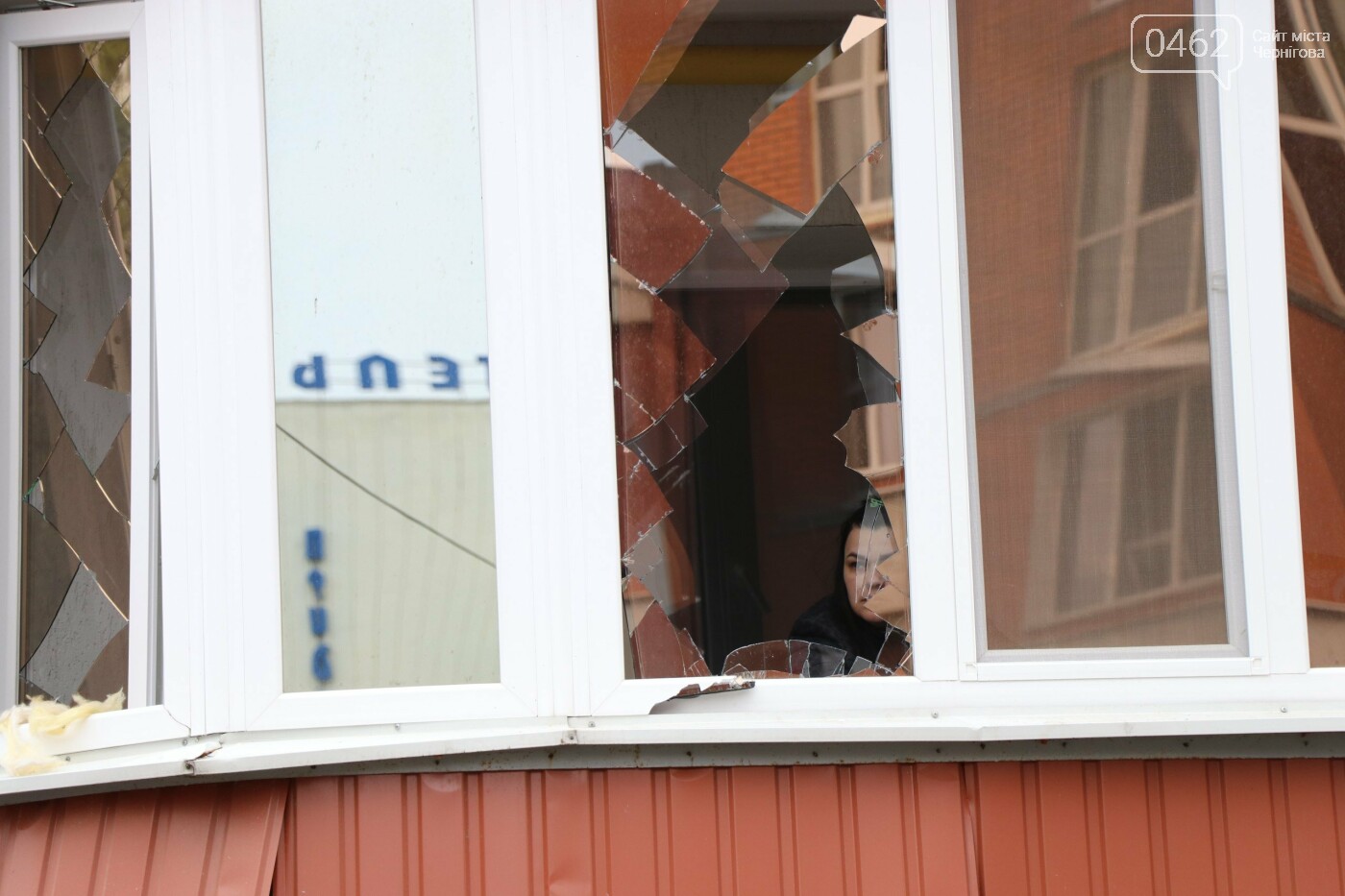 Ракетний удар по Чернігову: фото з постраждалого району