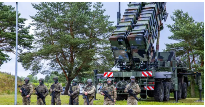 Patriot в Польше, а решение – в Вашингтоне: почему Варшава не дает Украине ПВО