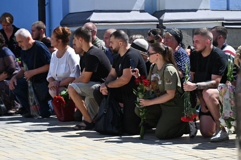 Прощання з воїном Володимиром Сергієвським