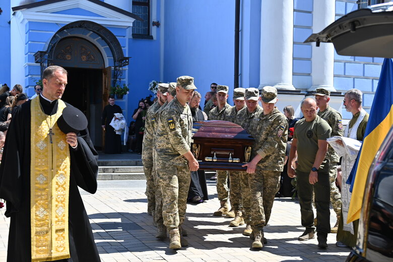 Прощання з воїном Володимиром Сергієвським