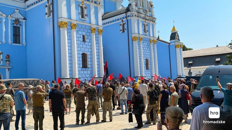 У Києві провели прощання із військовим, засновником добровольчого батальйону «ОУН» Миколою Коханівським (позивний Буревій), 16 липня 2024 року