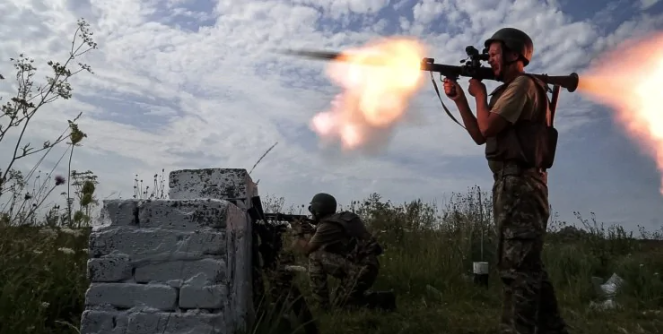 Грамотно "зустріли": ЗСУ знищили росіян, які намагалися прорватися в Селидове (фото, відео)