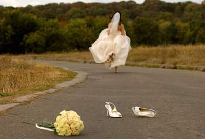 Сбежавшая невеста: британка украла деньги и отправилась на поиски приключений