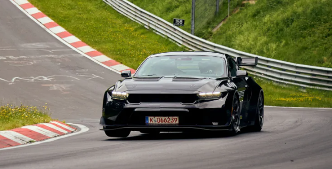 Новий заряджений Ford Mustang офіційно став найшвидшим авто зі США