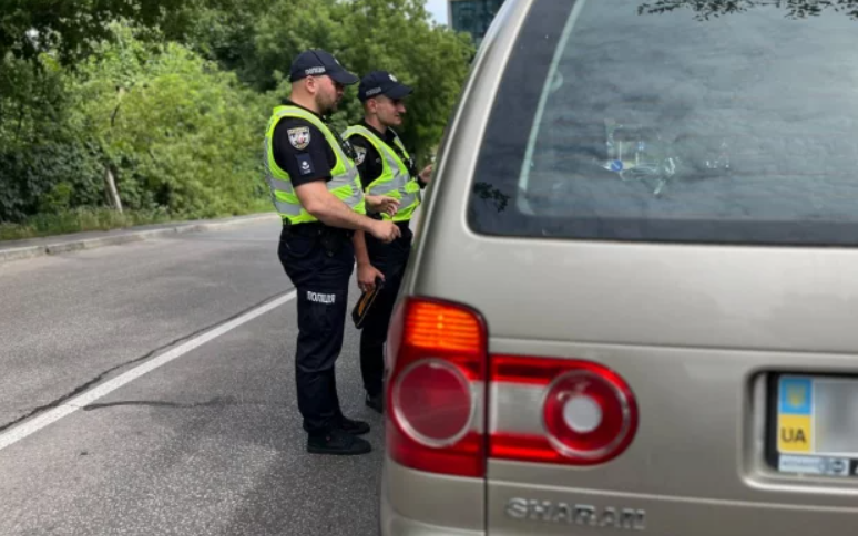 За порушення правил дорожнього руху: в українців почали забирати машини - запроваджено найжорсткіші заходи